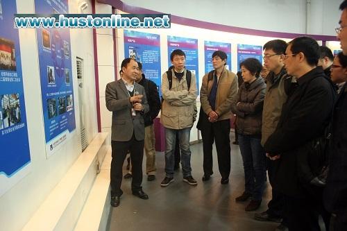 44118太阳成城集团自动化学院考察团了解东莞工研院为学校培育和发展新能源装备、物联网技术等方面情况.jpg